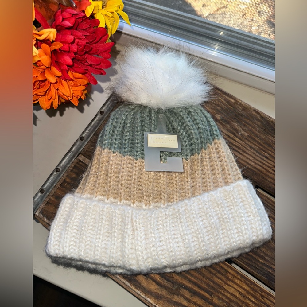 LAUREN CONRAD Beanie Woman’s Winter Hat Tan Green White Gold NWT - Picture 2 of 6